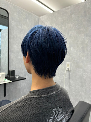 ネイビーブルー