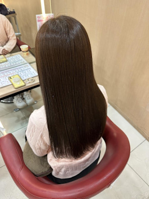 【伊勢原】イルミナカラー+髪質改善で叶える透明感オリーブ