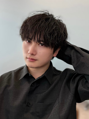 Men’s salon Zina 天神 ×スタイル