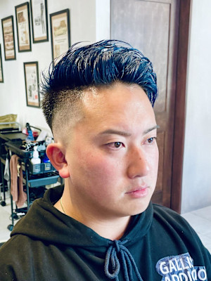 【30代 男性】ブルーカラースキンフェード