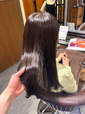 モカブラウン　グレージュ　チョコレートカラー　ヘアカラー
