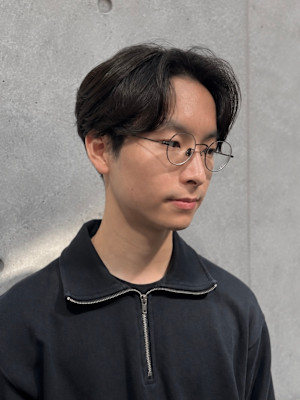 大人毛流れセンターパート