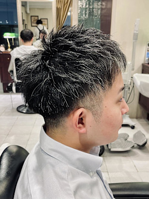 【20代 男性】ビジネスツーブロックショート