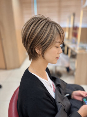 【伊勢原】白髪ぼかしハイライト