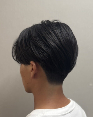 刈り上げセンターパート