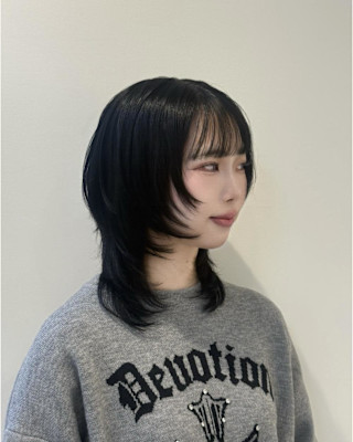 ハッシュカット　透明感カラー　ブルーブラック