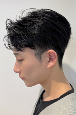 爽やか韓国風アップバング