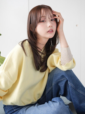 小顔見え顔周りレイヤー×韓国ミディ