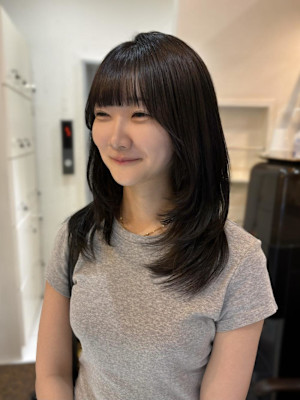 ツヤ感ミディアムレイヤー