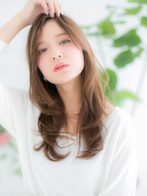 ミルクティアッシュ☆大人巻き抜け感ヘア