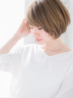 斜めバング★前下がりエッジショ