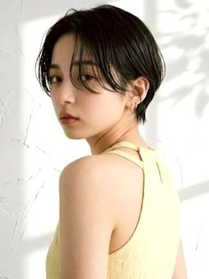 顔周りカット ハンサムショート 丸みボブ 20代 髪質改善