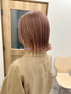 ☆切りっぱなしボブ　ピンクミルクティーベージュ