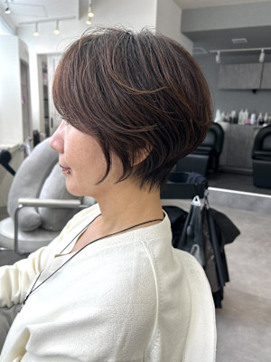大人ショートボブで似合わせカット