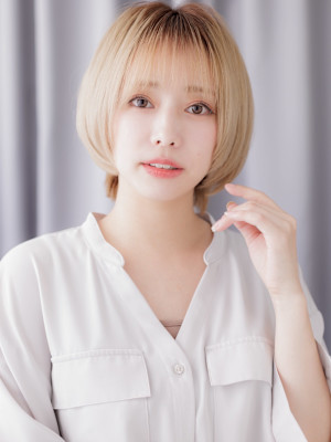 金髪ハイトーンカラーイメチェンひし形ショートボブ10代20代