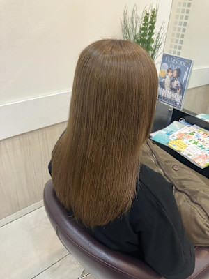 レイヤーロング美髪くびれワンカールシルキーベージュ
