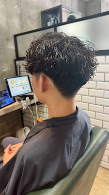 無造作な動きが映える ツイストスパイラルマッシュ