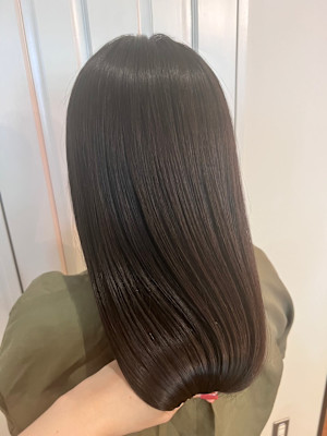 ストレートヘアー