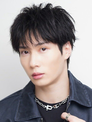 眉毛カット 20代 束感 スパイキーショート メンズショート