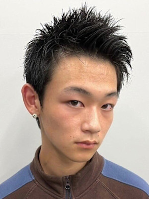 スパイキーショート アップバング メンズショート 眉毛カット