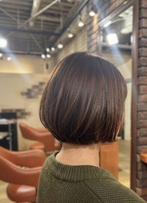 軽やかで丸みのあるショートボブ【306スタイル】