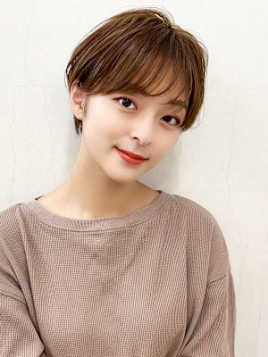 大人シンプルエアリーショート
