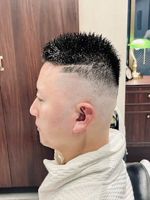 【40代 男性】デザインスキンフェード
