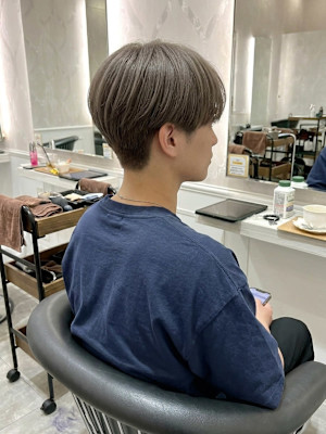 韓国風マッシュショート × グレージュカラー