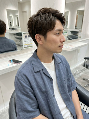 大人爽やかアップバングショート