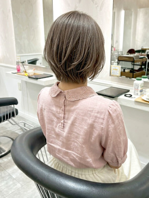 大人可愛い丸みショート