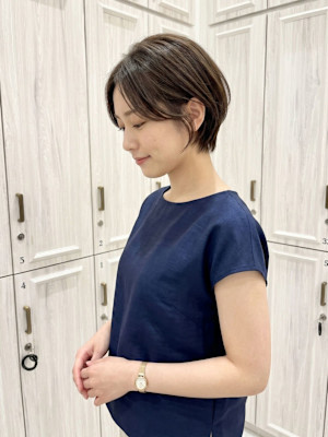 ナチュラル丸みショート