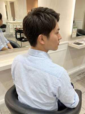 大人のナチュラルアップバングショート