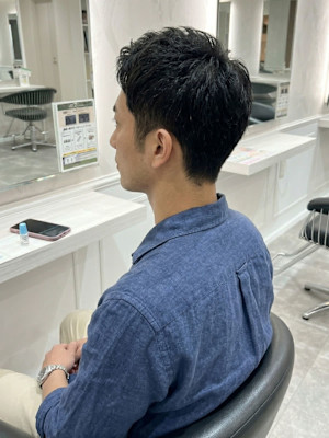 爽やかアップバングショート