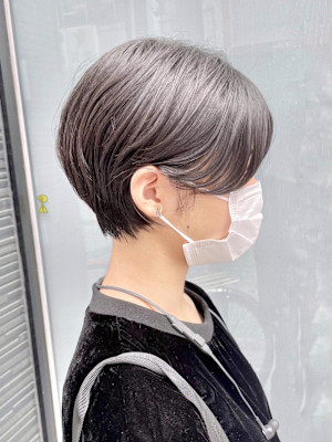マッシュショート×ショートボブ×丸み×前髪あり×横浜×30代