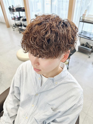 波巻きスパイラルパーマ10代20代メンズパーマ・ブリーチパー