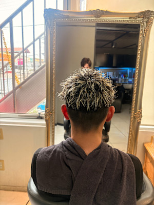 メンズメッシュハイライト