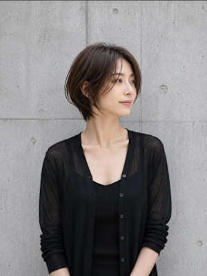 大人女性に人気のくびれショート