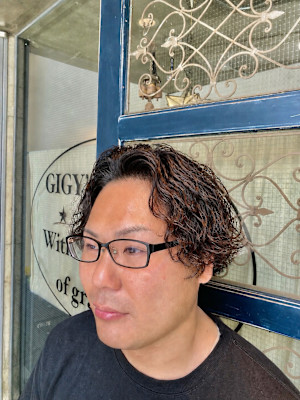 大人のスパイラルパーマで
