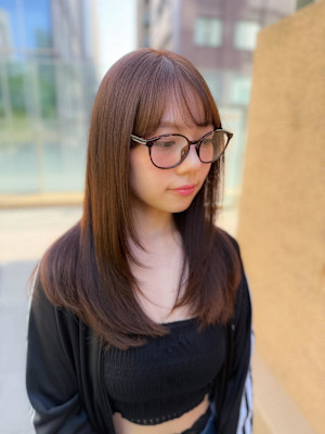 ストレートヘアヘア＆顔周りレイヤー/レイヤーカット