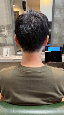 自然な毛流れが爽やかな、大人のスマートショート