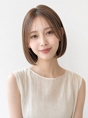 大人ボブ ミルクティーベージュ