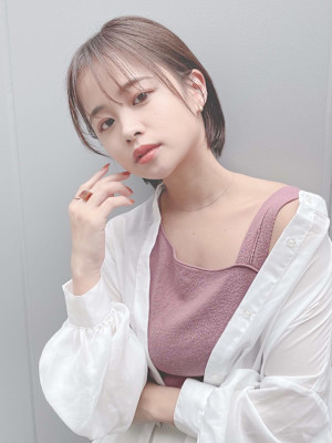 30代40代人気美髪　大人可愛いシンプルボブ