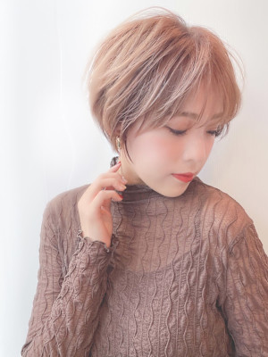 小顔に魅せる毛先のラフ感ショート