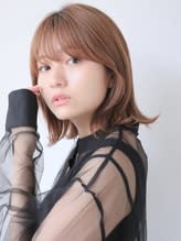 外ハネ可愛いくくれるボブ