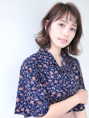 外ハネシースルーレディ