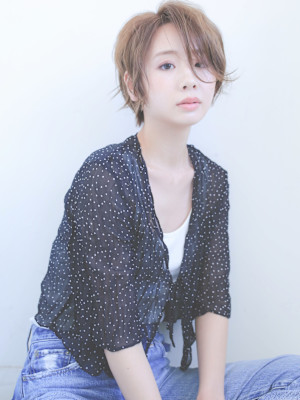 カジュアルショートヘアー