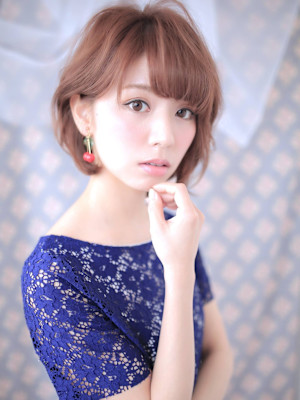 大人かわいいヘルシーミディ