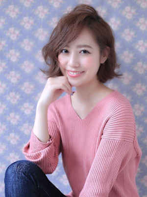 ラフボブ耳かけゆるまき