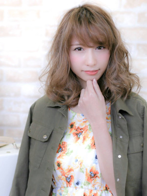 ふわゆるウェーブセミロング