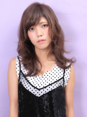 大人カジュアルセミロング